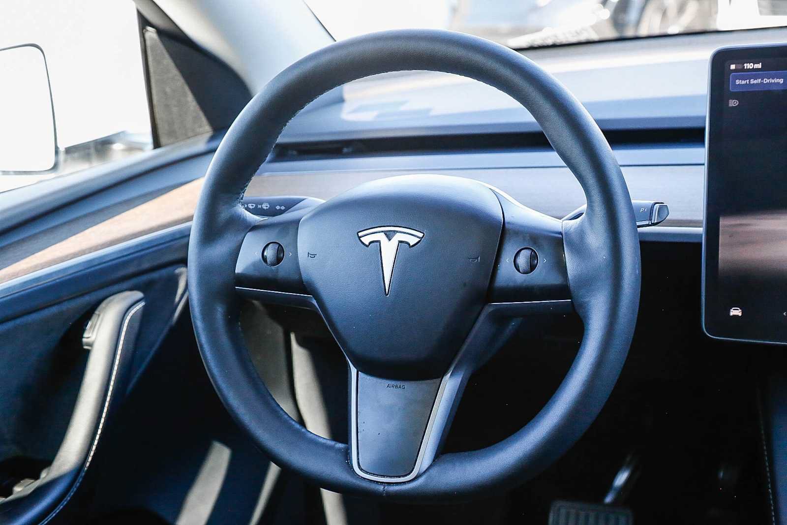 Used 2023 Tesla Model Y Long Range AWD/4WD image 15