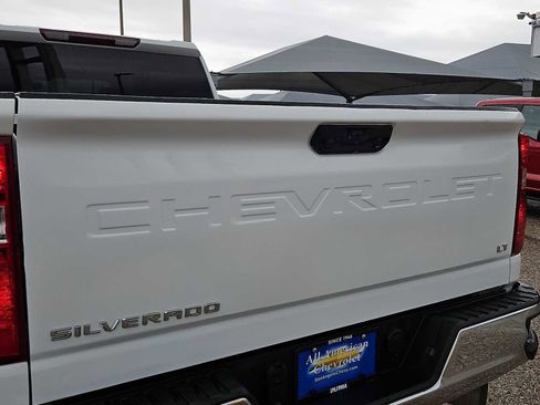 Used 2023 Chevrolet Silverado 2500 LT AWD/4WD image 23