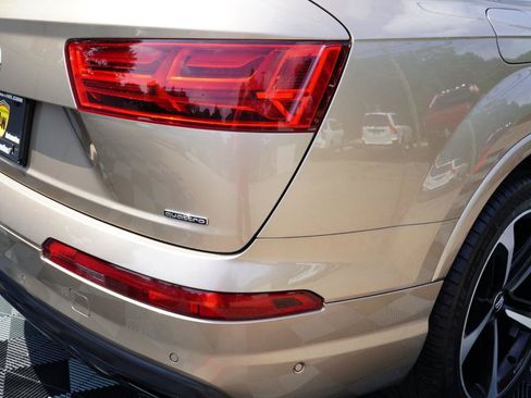 Used 2019 Audi Q7 3.0T Prestige AWD/4WD image 24