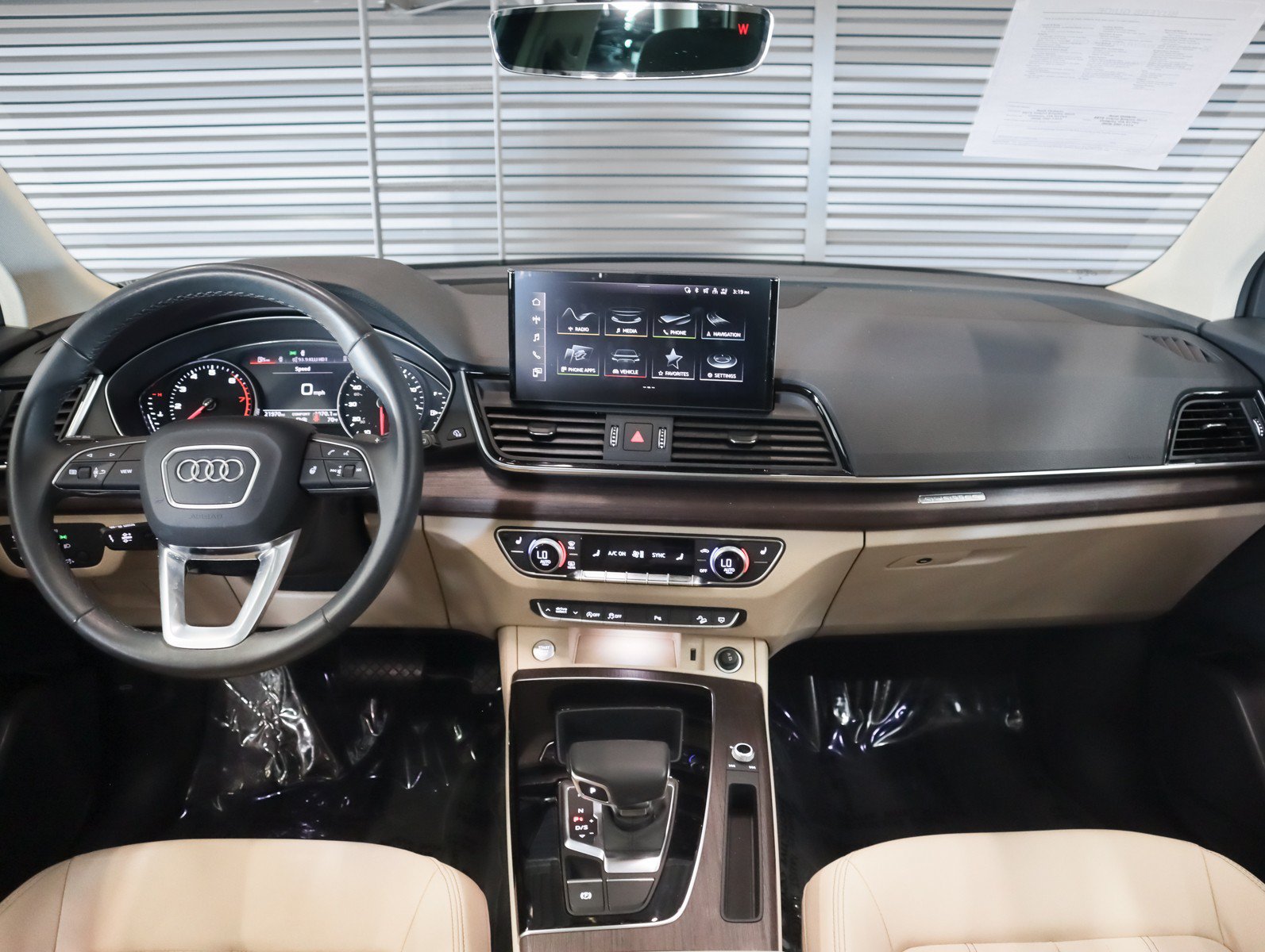 Used 2023 Audi Q5 2.0T Premium w/ Convenience Package AWD/4WD image 7