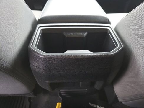 Used 2025 Toyota Tacoma SR5 image 22