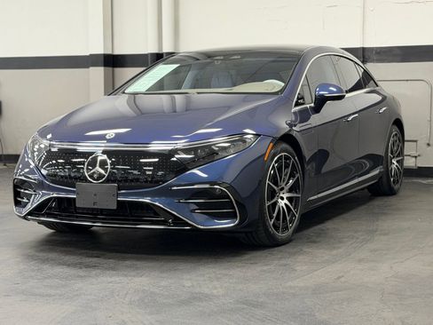 Certified 2023 Mercedes-Benz EQS 580 4MATIC Sedan image 8