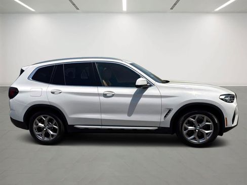 Used 2022 BMW X3 xDrive30i AWD/4WD image 5