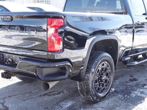 Used 2023 Chevrolet Silverado 2500 LT w/ True North Edition AWD/4WD image 12