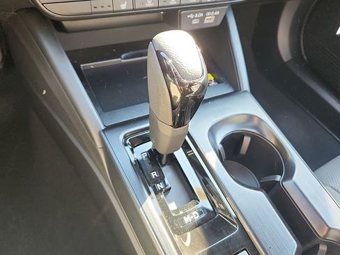 New 2026 Subaru Outback Limited AWD/4WD image 11