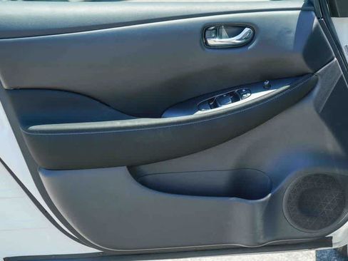 Used 2023 Nissan Leaf S FWD image 19