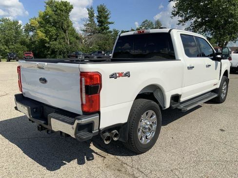 Used 2023 Ford F350 Lariat w/ Tow Technology Package image 15