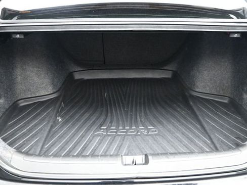 Used 2021 Honda Accord EX-L image 18