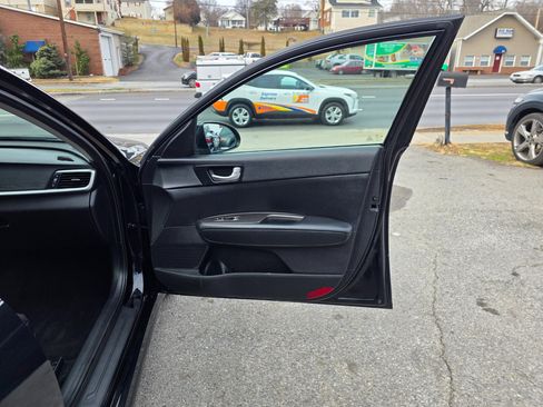 Used 2019 Kia Optima S w/ S Panoramic Sunroof Package image 15