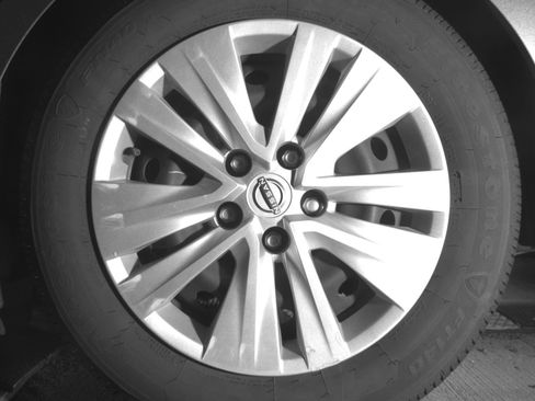 Used 2025 Nissan Sentra S FWD image 14
