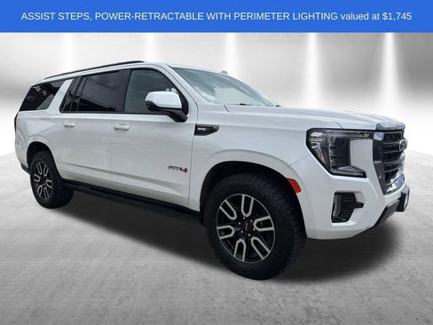 Used 2024 GMC Yukon XL AT4 w/ Technology Package AWD/4WD image 8