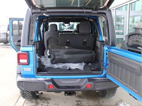 New 2026 Jeep Wrangler Willys AWD/4WD image 36