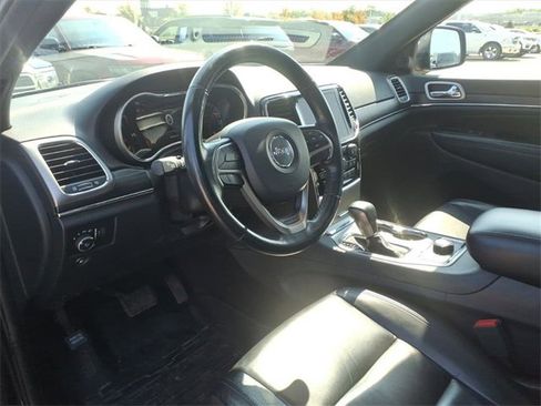 Used 2020 Jeep Grand Cherokee Limited image 12