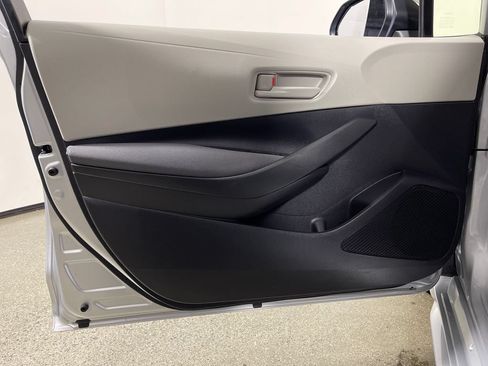 Certified 2024 Toyota Corolla LE FWD image 17