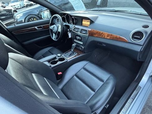 Used 2012 Mercedes-Benz C 250 Sedan image 37