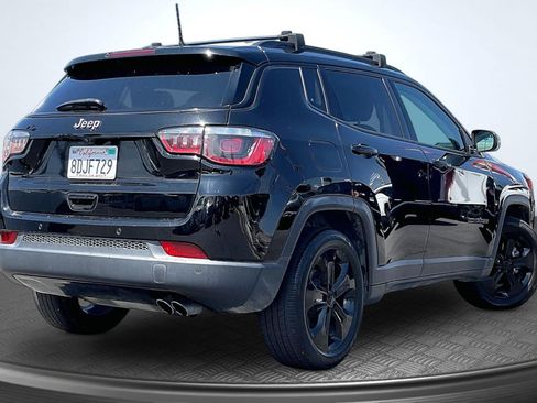Used 2018 Jeep Compass Latitude w/ Popular Equipment Group FWD image 13
