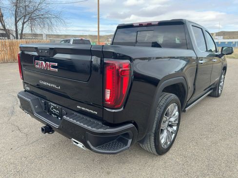 Used 2024 GMC Sierra 1500 Denali w/ Denali Reserve Package AWD/4WD image 17