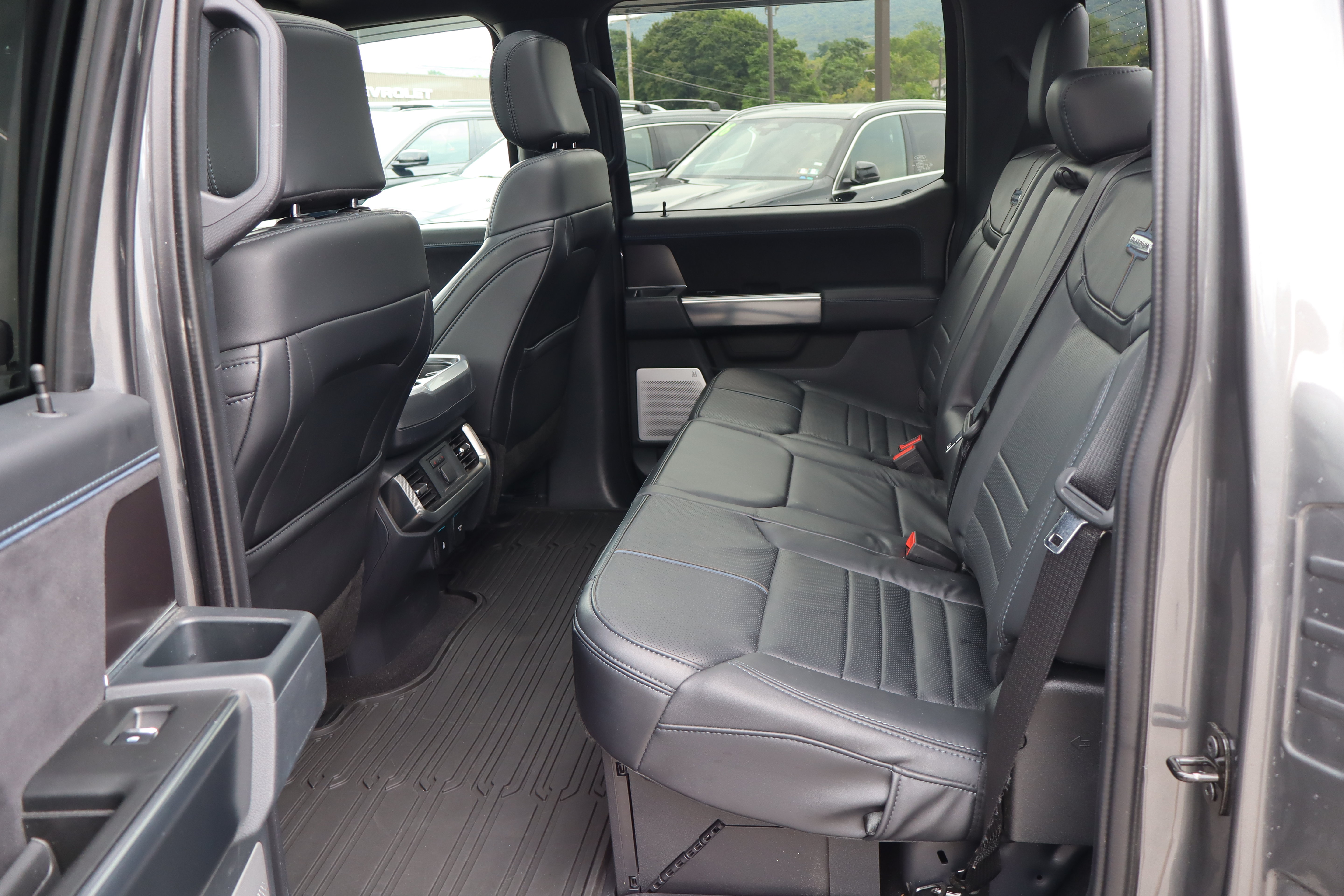 Used 2025 Ford F150 Platinum w/ Equipment Group 702A High AWD/4WD image 14