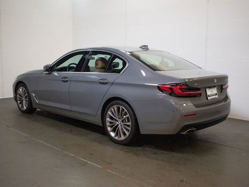Used 2022 BMW 530i xDrive w/ Premium Package AWD/4WD image 6
