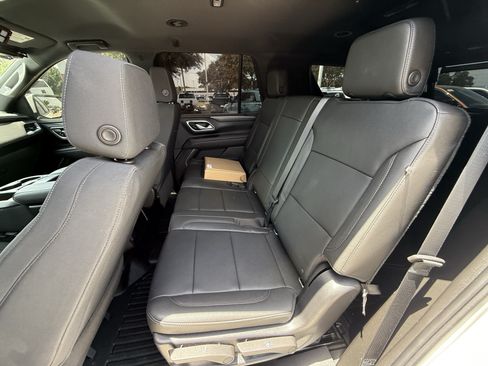 Used 2021 Chevrolet Tahoe 2WD w/ Remote Keyless Entry Package image 29