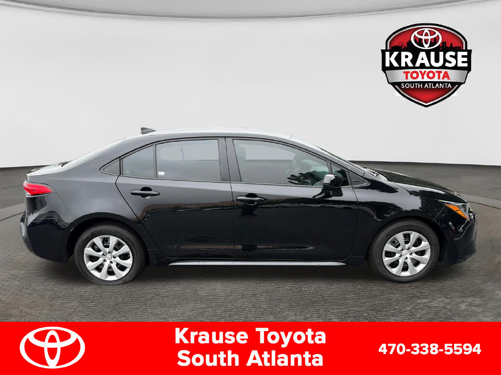 Used 2026 Toyota Corolla LE FWD image 9