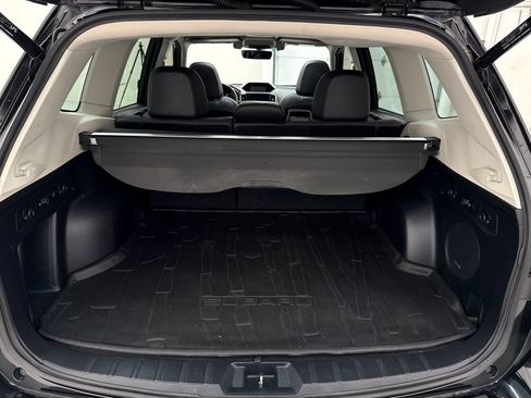 Used 2019 Subaru Forester Touring AWD/4WD image 26