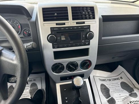 Used 2008 Jeep Patriot Sport FWD image 34