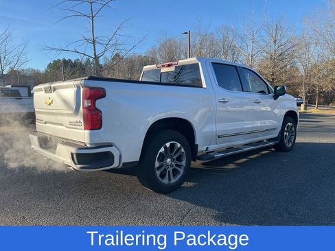 Used 2024 Chevrolet Silverado 1500 High Country w/ Technology Package image 7