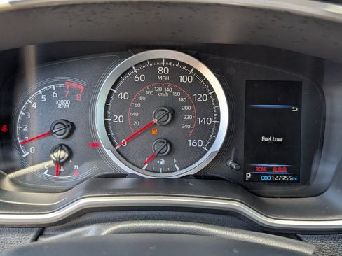 Used 2021 Toyota Corolla SE w/ Carpet Mat Package (TMS) FWD image 19