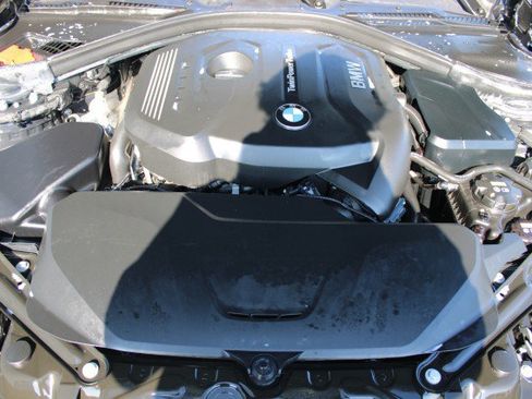 Used 2017 BMW 430i Convertible w/ Technology Package RWD image 42