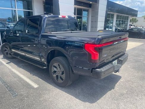 Used 2022 Ford F150 Lightning Lariat AWD/4WD image 3