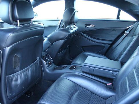 Used 2007 Mercedes-Benz CLS 63 AMG w/ P2 Pkg image 15