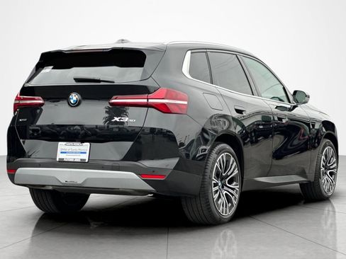 Used 2025 BMW X3 xDrive30i w/ M Sport Package AWD/4WD image 5