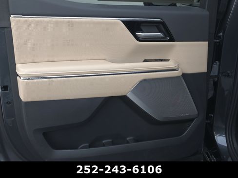 Used 2026 GMC Sierra EV Denali AWD/4WD image 39