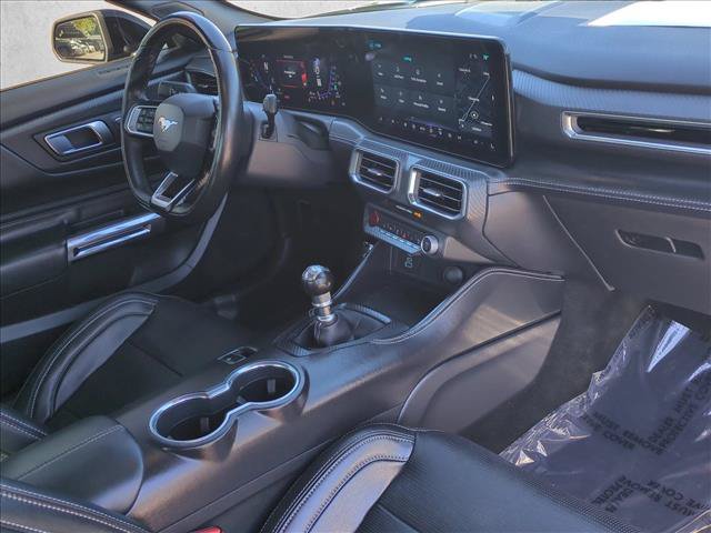 Used 2025 Ford Mustang GT Premium RWD image 21