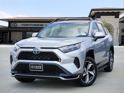 Used 2023 Toyota RAV4 SE