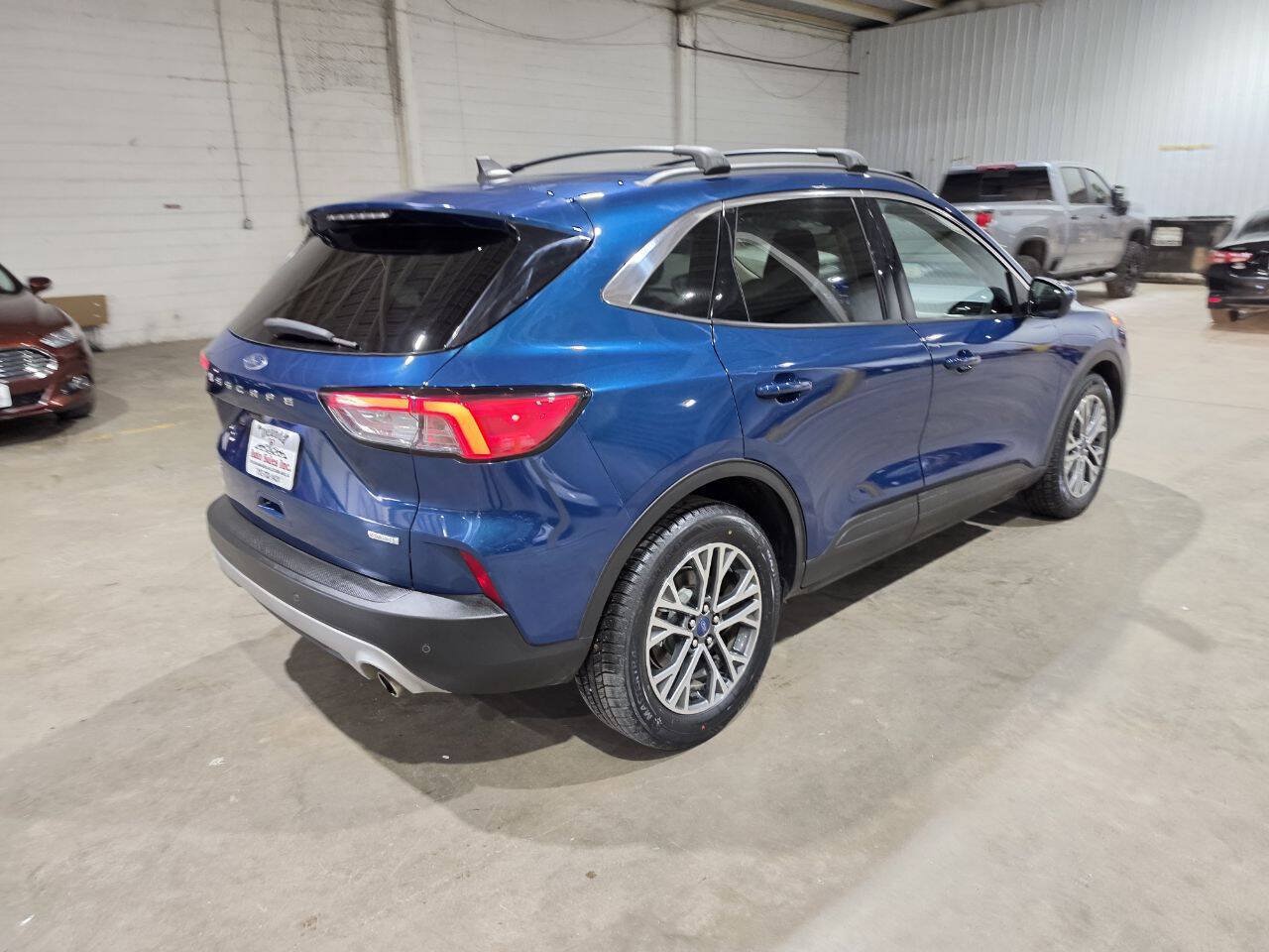 Used 2020 Ford Escape SEL FWD image 12