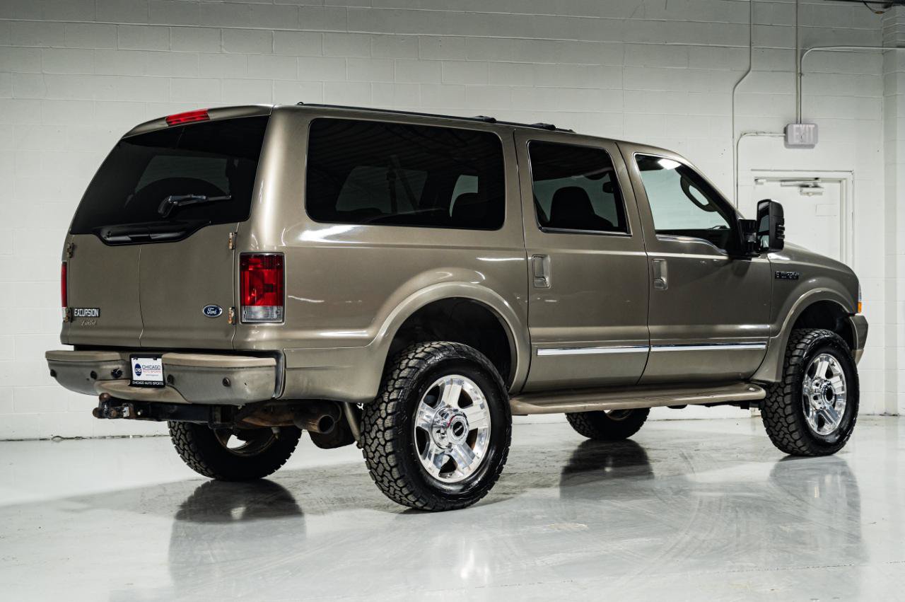 Used 2003 Ford Excursion Limited AWD/4WD image 3