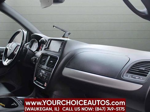 Used 2019 Dodge Grand Caravan GT image 33