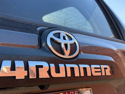 Used 2023 Toyota 4Runner TRD Off-Road Premium image 10