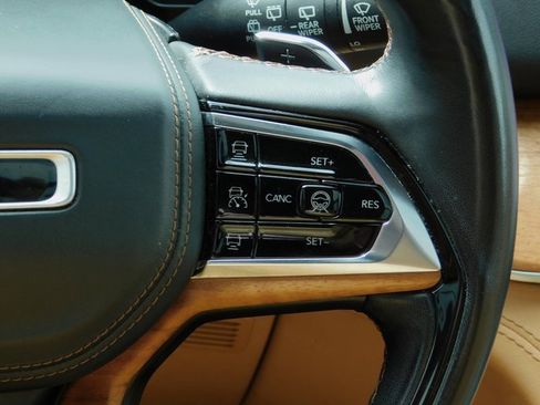 Used 2023 Jeep Grand Cherokee L Summit image 20