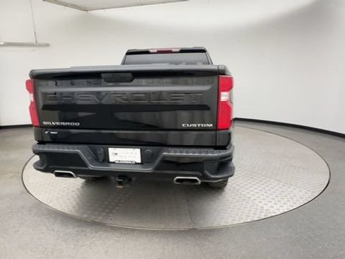 Used 2020 Chevrolet Silverado 1500 Custom Trail Boss w/ Custom Convenience Package AWD/4WD image 3