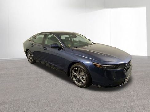 New 2025 Honda Accord EX-L image 11