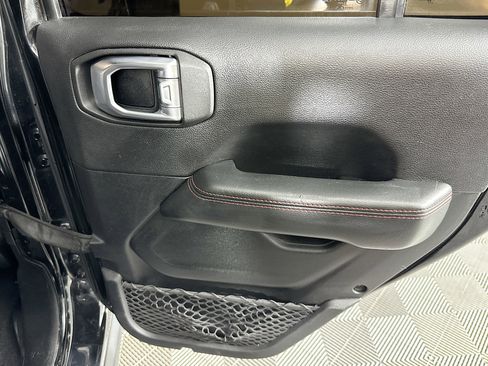 Used 2021 Jeep Wrangler Unlimited Rubicon w/ Uconnect 4C Nav & Sound Group image 27