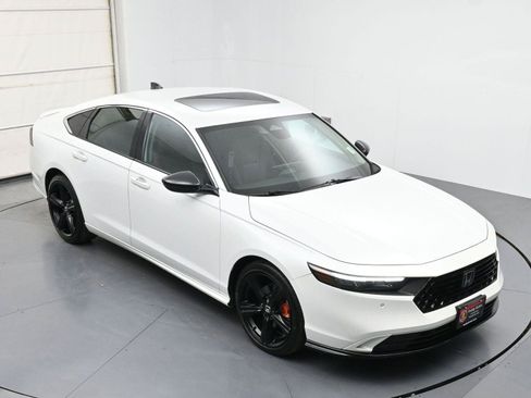 Used 2023 Honda Accord EX-L image 37
