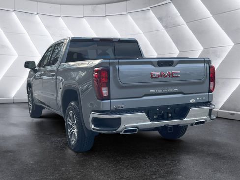 New 2026 GMC Sierra 1500 SLE image 4