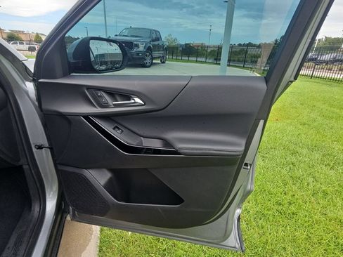 Used 2026 Chevrolet Equinox LT FWD image 20