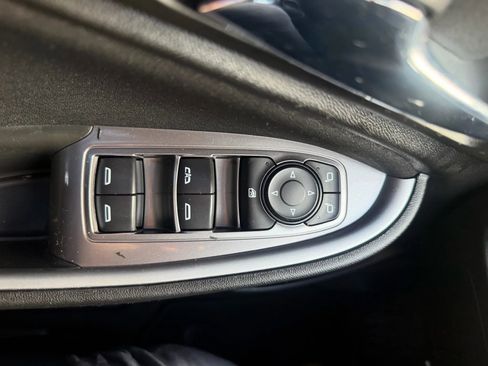 Used 2022 Chevrolet Malibu LT image 22