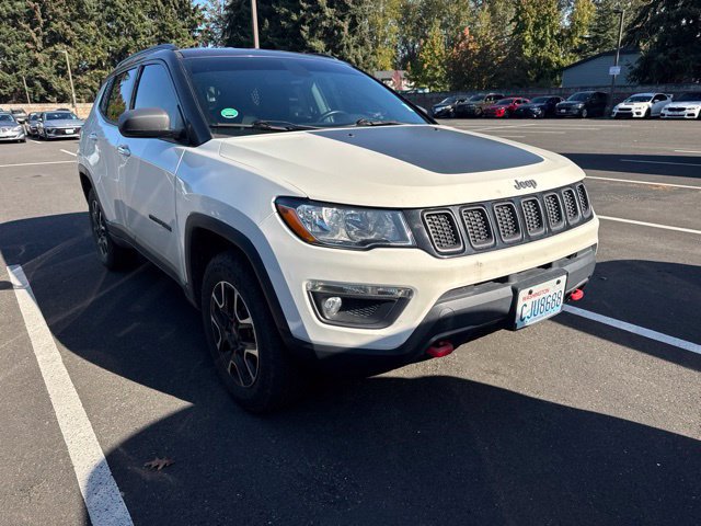 Used 2020 Jeep Compass Trailhawk AWD/4WD image 2