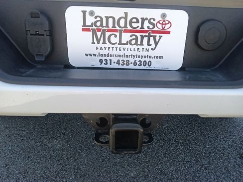 Used 2023 Chevrolet Silverado 1500 Custom w/ 2.7L Blackout Package image 26